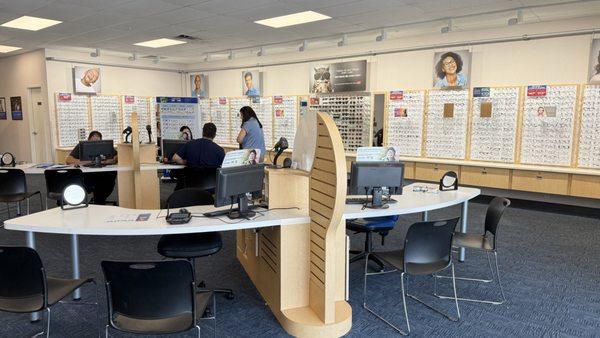 America's Best Contacts & Eyeglasses