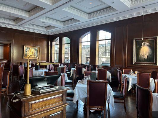 Market Pavilion Hotel