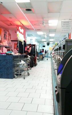 Stellaire Laundromat