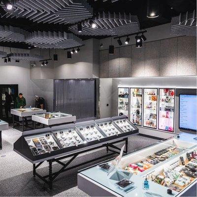 Pure Options Frandor Sales Floor