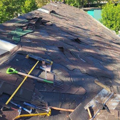 Roof renovation 690$ square feet labor and material