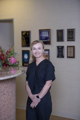 Michelle J. Place, MD, FACS Plastic Surgery Center