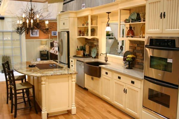 Kitchen Cabinets and Custom Millwork