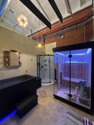 Sauna and cold plunge