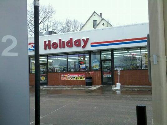 Holiday Station Stores