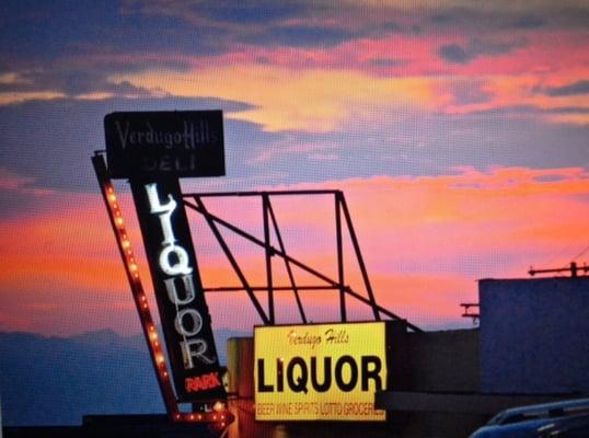 Verdugo Hills Liquor