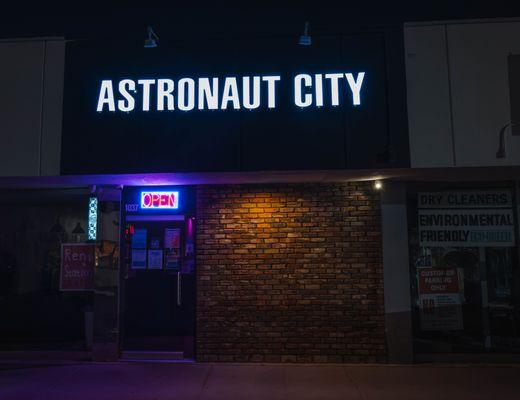 Astronaut City