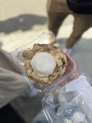 Apple Pie with Ice Cream