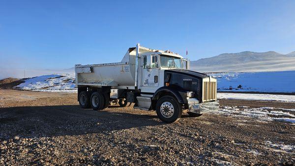 Mountain Misfits Services LLC