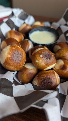 Average Joe's Pub & Grill