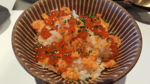 Salmon Rice Bowl with flaked salmon, soy marinated ikura and chives (3/11/18)