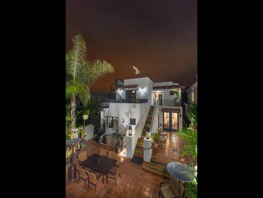 Travis Weis - Cabrillo Mortgage & Realty Services