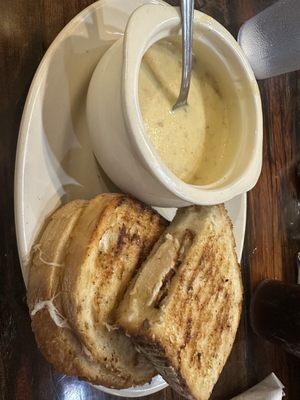 Big Oak Cafe