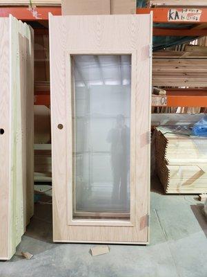 CR Doors And Moulding
