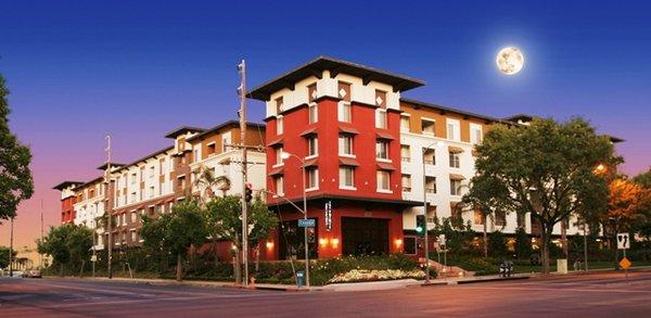 The Pointe at Warner Center