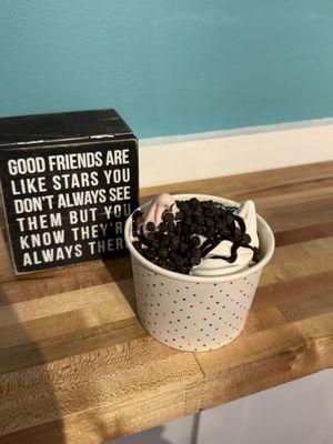 Black raspberry & cheesecake blended, twisted with plain, topped with hot fudge and mini chocolate chips