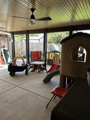 Hernandez Mirian Family Child Care