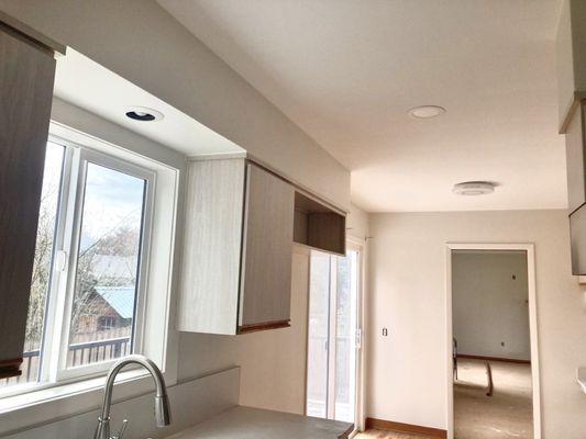 Ezerstone Construction