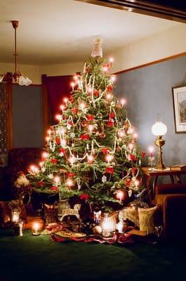 Christmas at the Mansion - as good as Christmas gets! ho Ho HOOO!