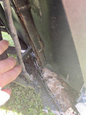 Do not buy from Brad Sharenow Look at this rust