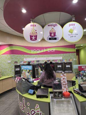 Menchie's Frozen Yogurt