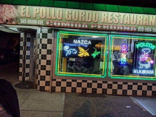 El Pollo Gordo Restaurant