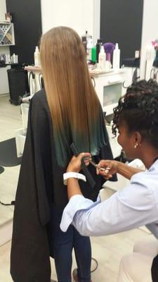 La La making it happen! She always does a wonderful job! Love her!