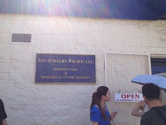 Top Jewelry Pacific