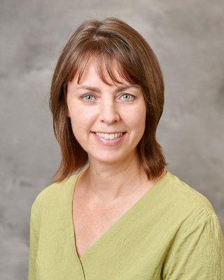 Marianne T Broers, MD