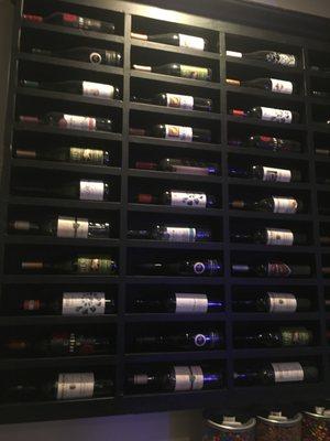 So many vinos to choose from