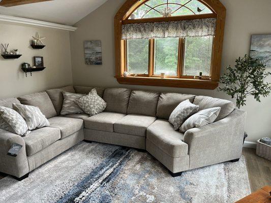 My new beautiful sectional!