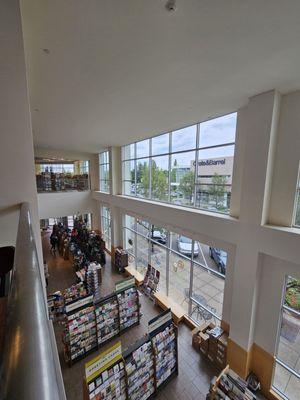 Barnes & Noble