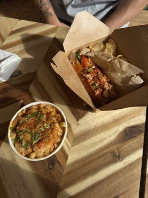 Lobster roll & Lobster Mac n Cheese