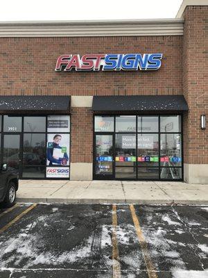 FASTSIGNS
