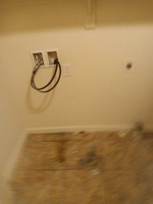 DeeAnna's Helping Hands