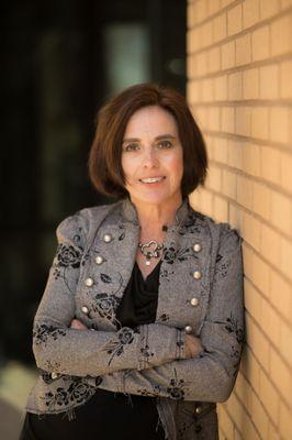 Lori Vialpando - Coldwell Banker Residential Brokerage