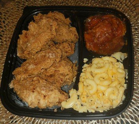 Fried Chicken, Yams, & Mac & Cheese