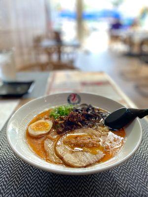 White Tonkotsu Ramen