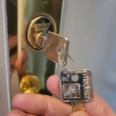 Kew Gardens Locksmith & Security Systems
