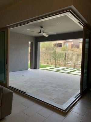 SYNTHETIC GRASS
TRAVERTINE
DECORATIVE ROCK