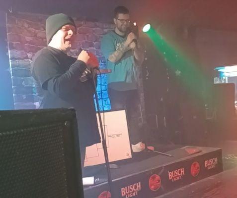 Beach House Bar & Grill