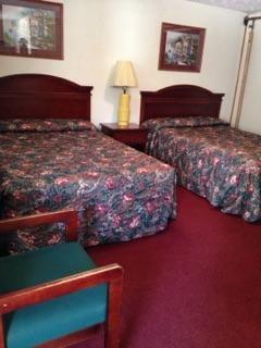 Room with 2 Double Beds.