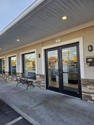 The building where the Laundromat is located in Vinton, Virginia, next to the McDonald's.
