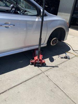 Replacing old tires to NEW ones!!