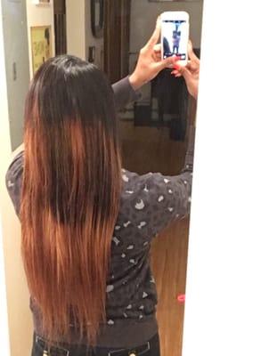 This is what Linda calls Ombré ! She ruined my hair‼