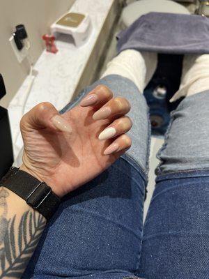9194 Nail Lounge