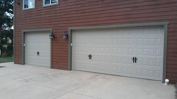Colorado Springs Garage Doors