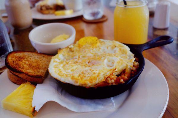 Love this Moroccan Eggs! Best dish I have in the big island!