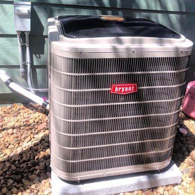 Our customer upgraded their 15 year old AC to this new Evolution system. The new Evolution system is so quiet they didn't even know its on!