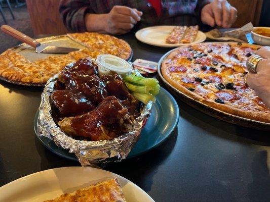 Captain Tony's Pizza & Pasta Emporium